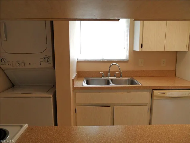 3306 Prince Edward Island Cir # 1, Fort Myers Fl 33907