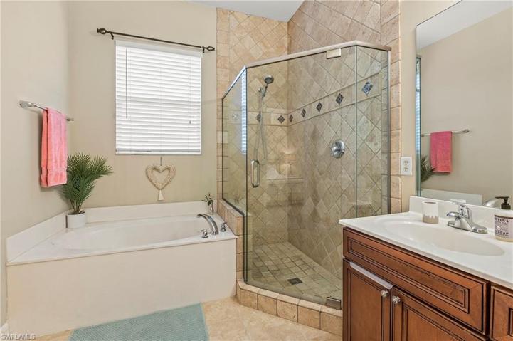 16142 Via Solera CIR # 106, FORT MYERS FL 33908