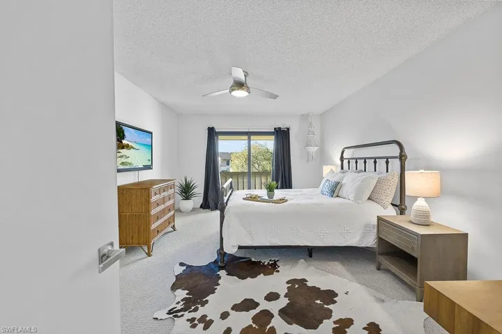 925 Palm View DR # 122, NAPLES FL 34110