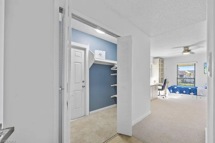 925 Palm View DR # 122, NAPLES FL 34110