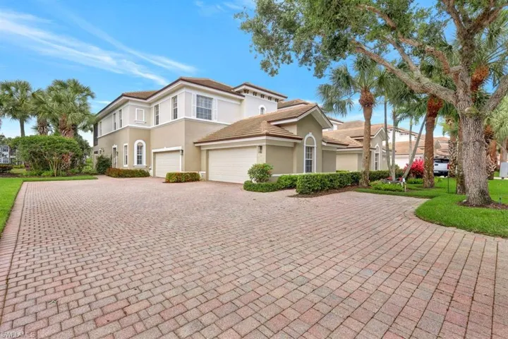 10085  Valiant  CT, Miromar Lakes, FL 33913