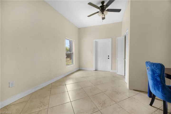 7823 Marx Dr, North Fort Myers, Florida 33917
