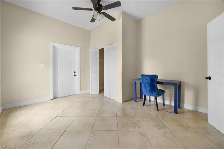 7823 Marx Dr, North Fort Myers, Florida 33917