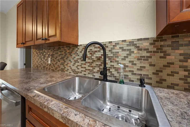 7823 Marx Dr, North Fort Myers, Florida 33917