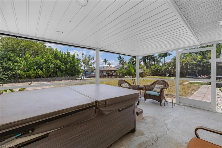 5387 Marina Dr, Bokeelia, Florida 33922
