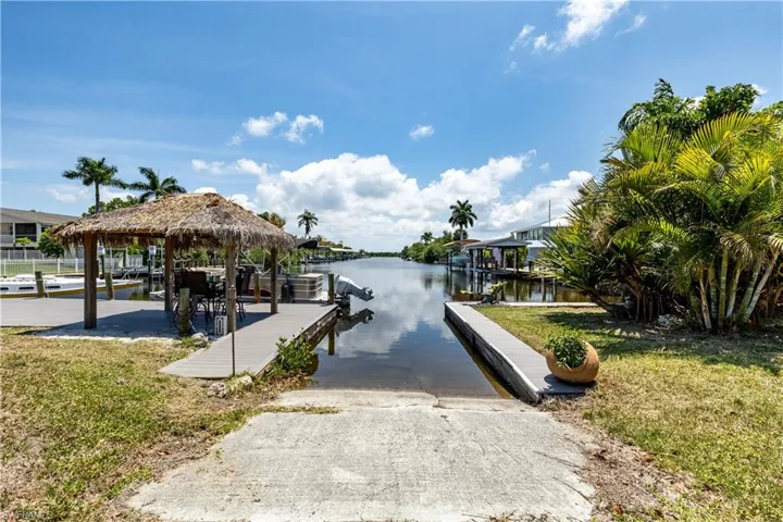 5387 Marina Dr, Bokeelia, Florida 33922