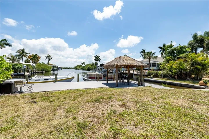 5387 Marina Dr, Bokeelia, Florida 33922