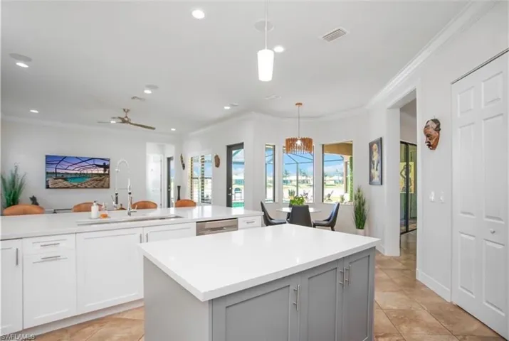 3910 Glacier Ct, Naples, Florida 34119