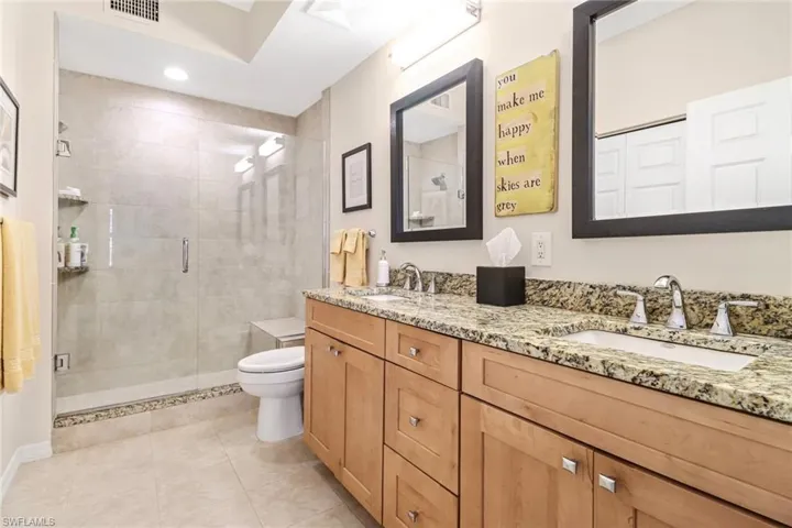 401  Bayfront  PL, Naples, FL 34102