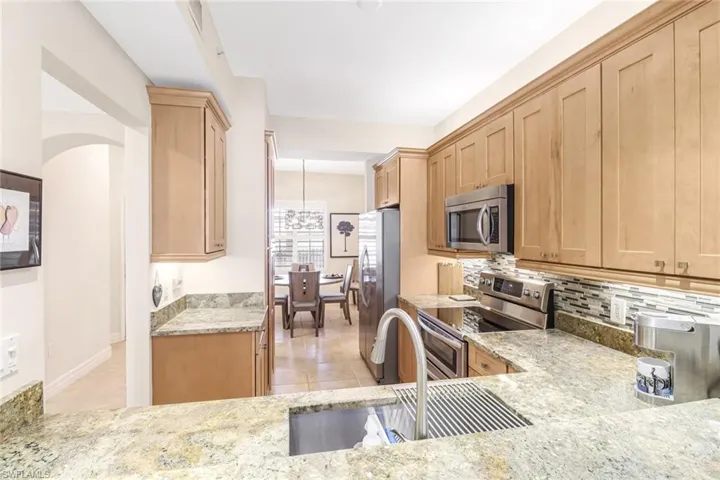 401  Bayfront  PL, Naples, FL 34102