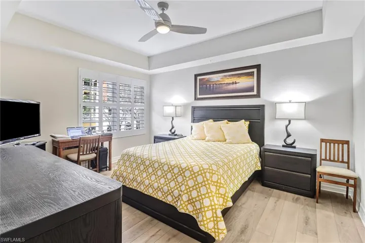 401  Bayfront  PL, Naples, FL 34102