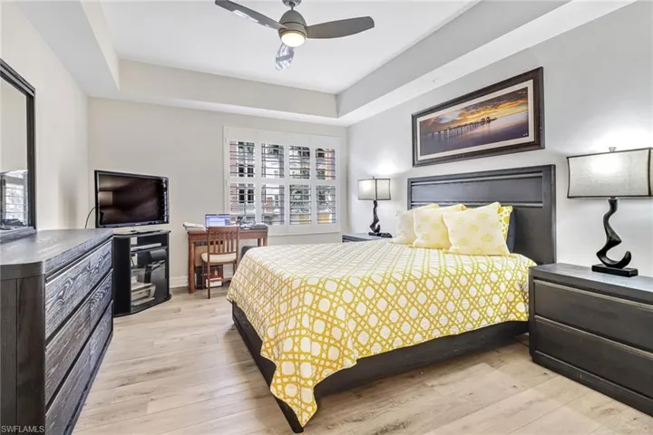 401  Bayfront  PL, Naples, FL 34102