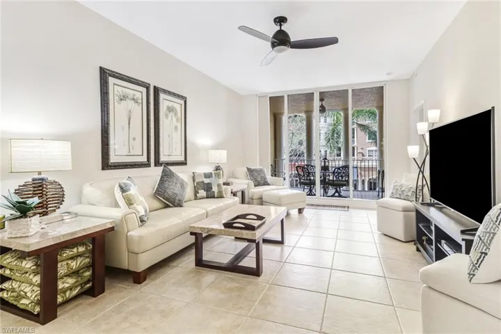 401  Bayfront  PL, Naples, FL 34102