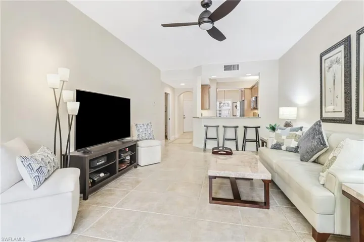 401  Bayfront  PL, Naples, FL 34102