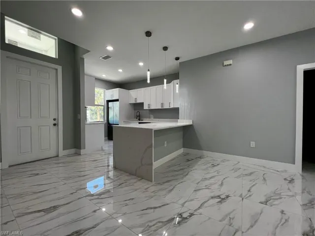 4372  16th SE AVE, Naples, FL 34117