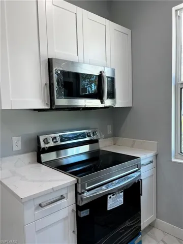 4372  16th SE AVE, Naples, FL 34117