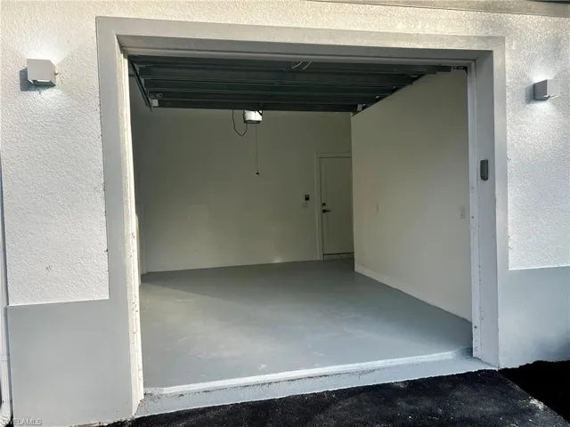4372  16th SE AVE, Naples, FL 34117