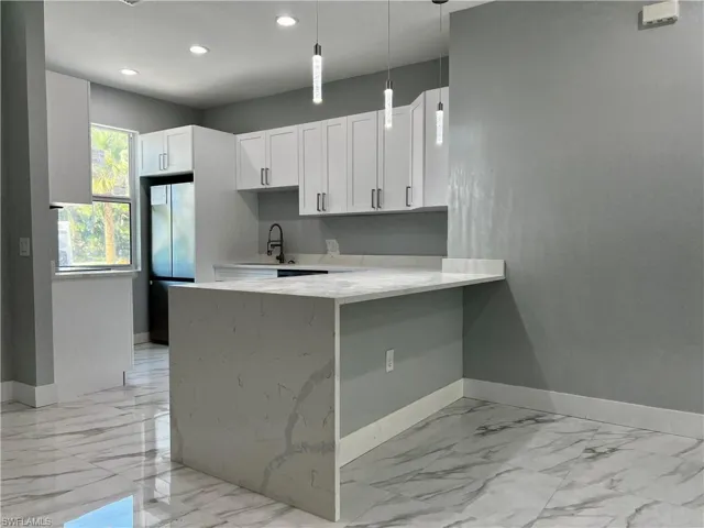 4372  16th SE AVE, Naples, FL 34117