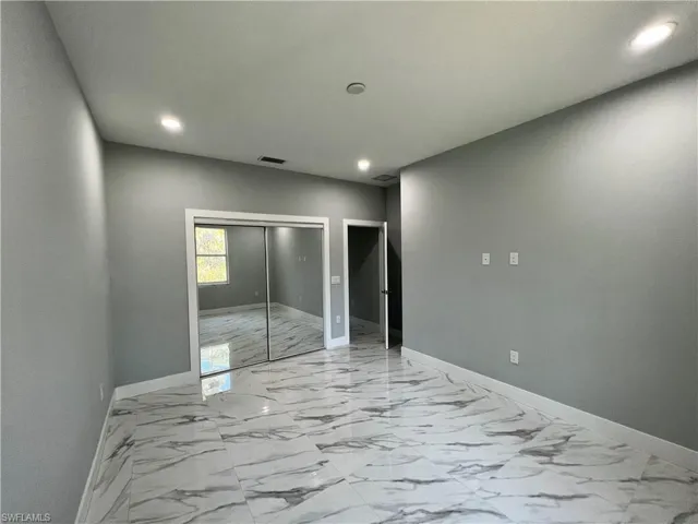 4372  16th SE AVE, Naples, FL 34117