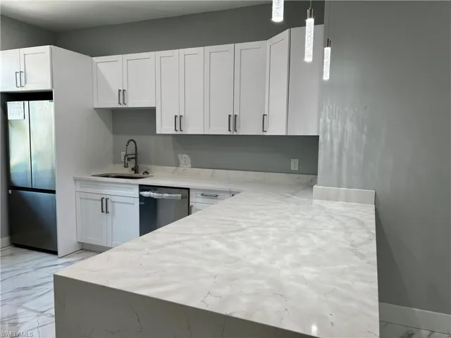 4372  16th SE AVE, Naples, FL 34117