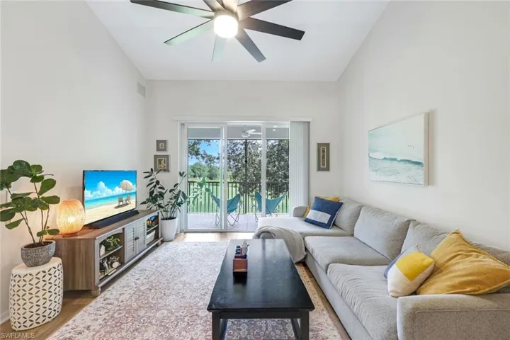 12110  Summergate  CIR, Fort Myers, FL 33913