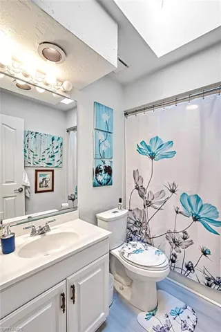 2490 Outrigger Ln, Naples, Florida 34104