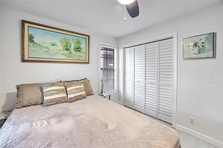 2490 Outrigger Ln, Naples, Florida 34104