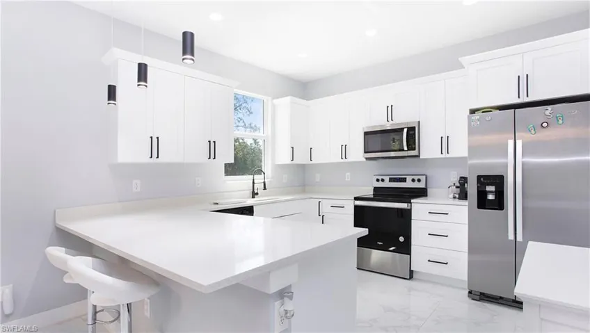 756  12th SE ST, Naples, FL 34117