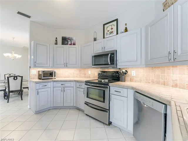 8529 Fairway Bend Dr, Fort Myers, Florida 33967