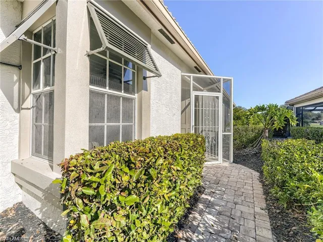 8529 Fairway Bend Dr, Fort Myers, Florida 33967
