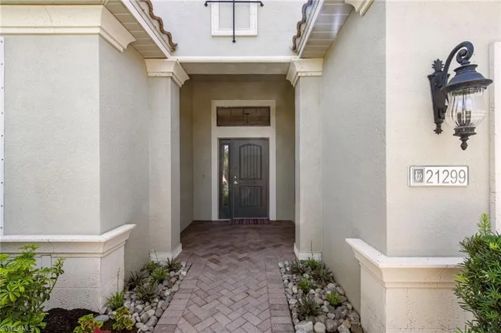 21299 Estero Vista Ct, Estero, Florida 33928