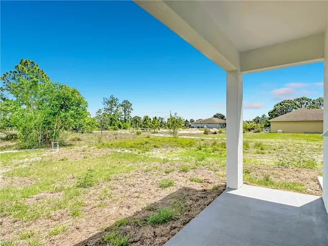 1137 Columbus Blvd S, Lehigh Acres, Florida 33974