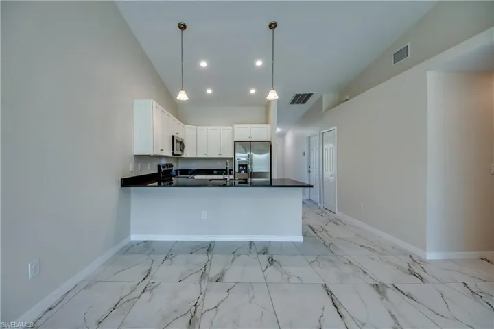 3421 Sw 15th Pl 3419, Cape Coral, Florida 33914