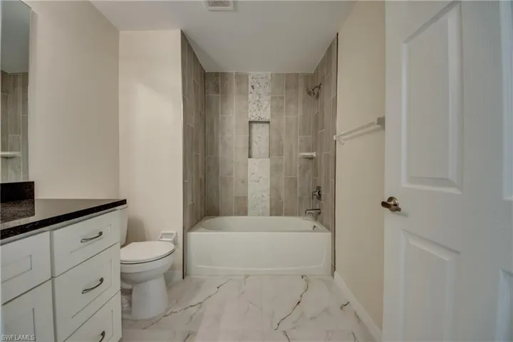 3421 Sw 15th Pl 3419, Cape Coral, Florida 33914