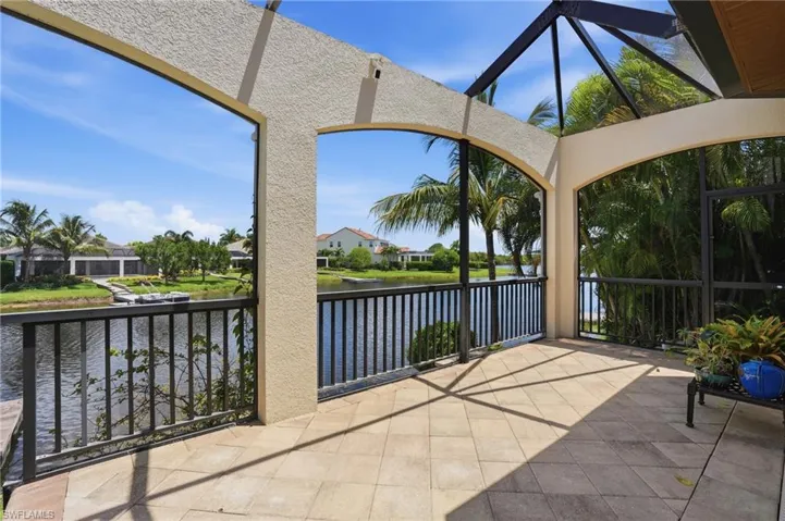 3266 Runaway Ln, Naples, Florida 34114