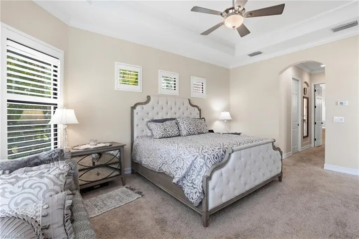 3266 Runaway Ln, Naples, Florida 34114