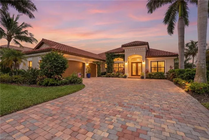 3266 Runaway Ln, Naples, Florida 34114