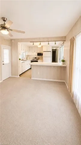 514 Monte Carlo Ln, Naples, Florida 34112