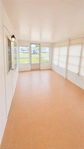 514 Monte Carlo Ln, Naples, Florida 34112