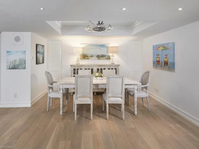 4551 Gulf Shore Blvd N 204, Naples, Florida 34103