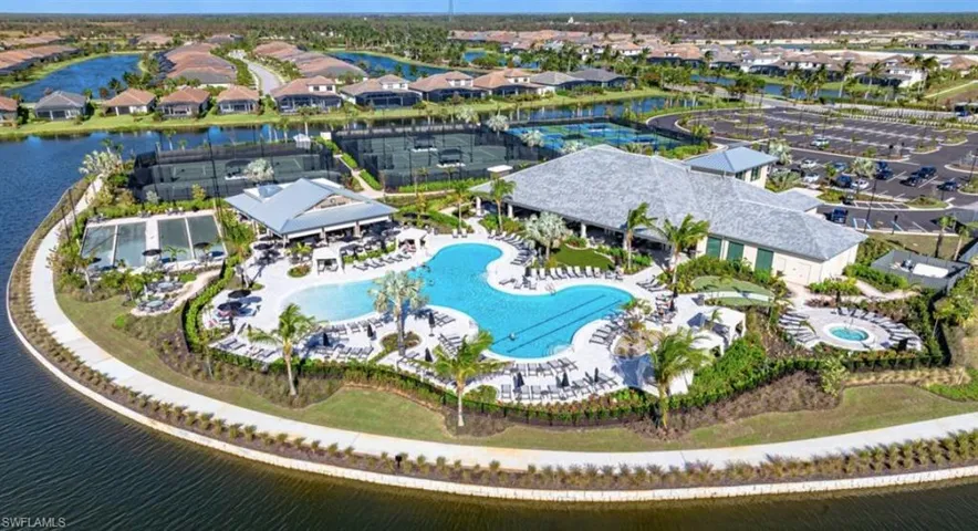 Esplanade by the Islands