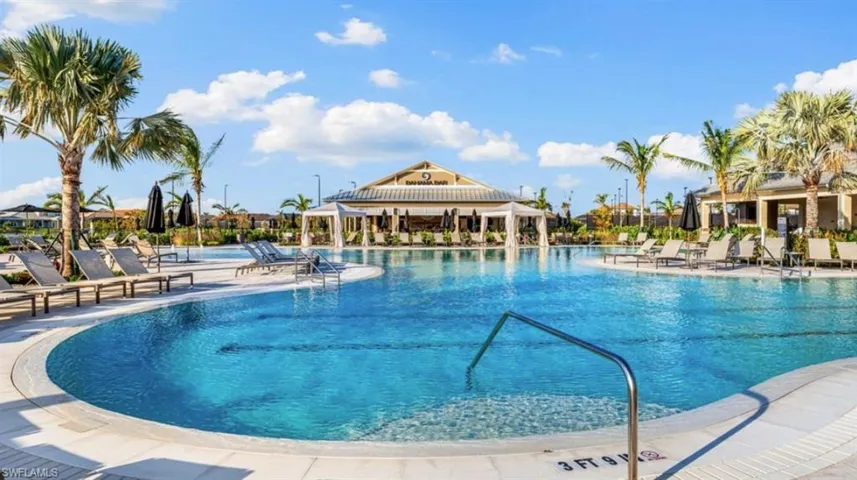 Esplanade by the Islands