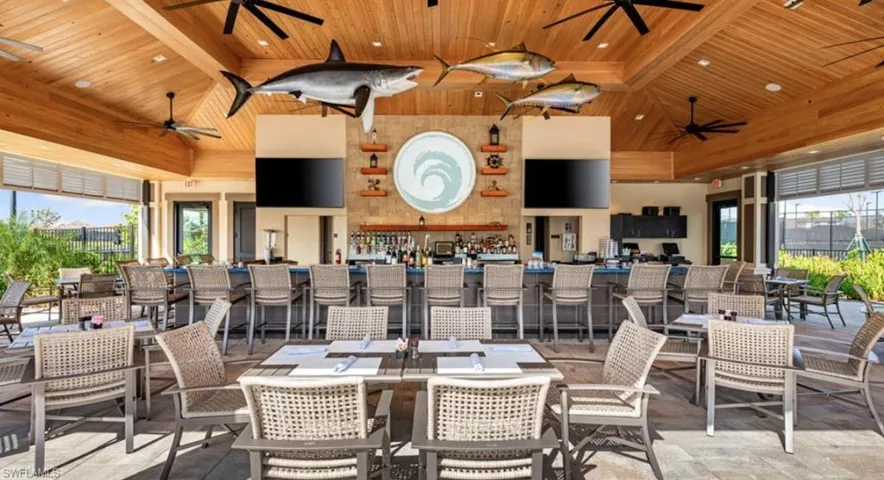 Esplanade by the Islands