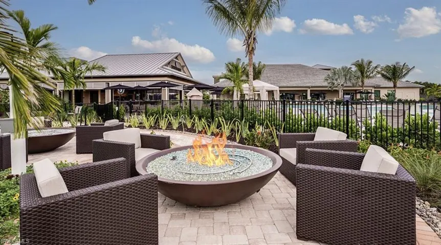 Esplanade by the Islands