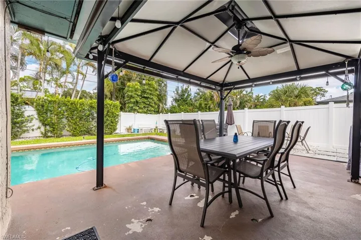 2439 Ephraim Ave, Fort Myers, Florida 33907