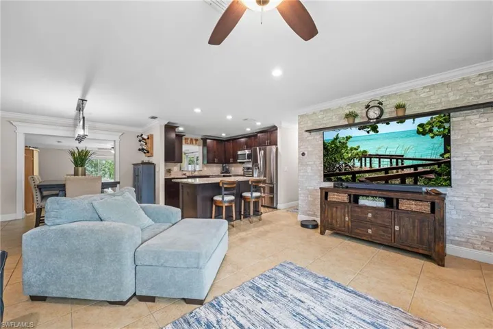 2439 Ephraim Ave, Fort Myers, Florida 33907