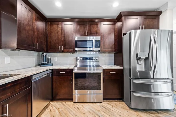 2439 Ephraim Ave, Fort Myers, Florida 33907
