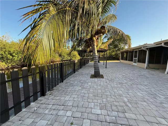 Surrounding community with fence