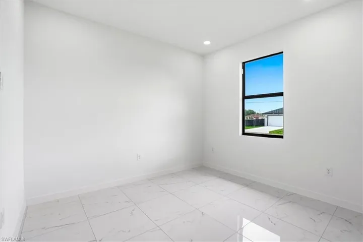 1919  Crawford N AVE, Lehigh Acres, FL 33971