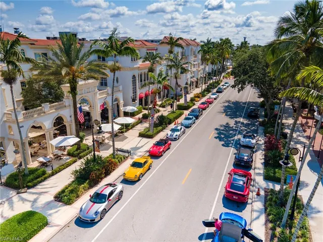 990 8th St S # 2a, Naples Fl 34102